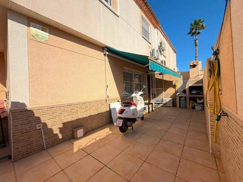 Rijwoning met 3 slaapkamers in Torrevieja — foto 9