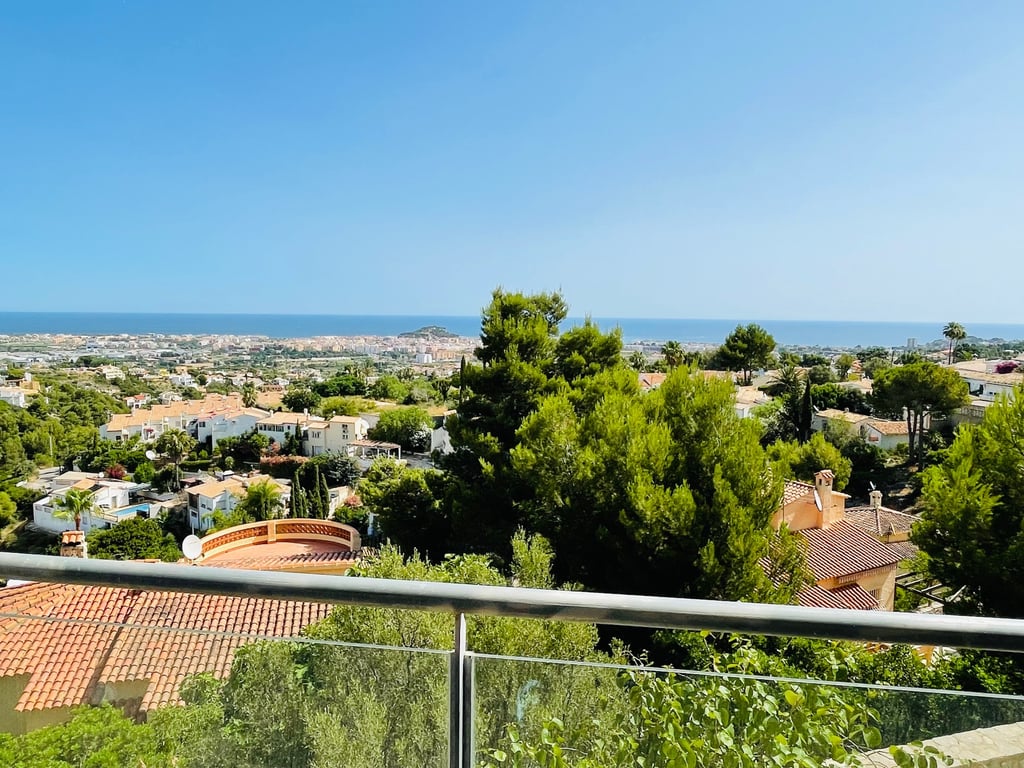 Denia. Villa de lujo con vistas maravillosas al mar, en venta - 70