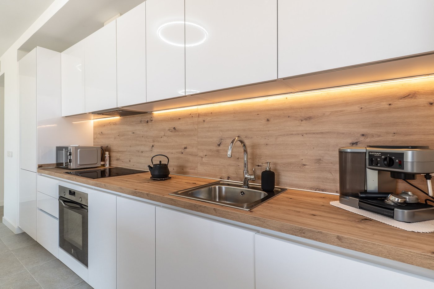 Apartamento planta baja nuevo con jardín privado — 3 dormitorios