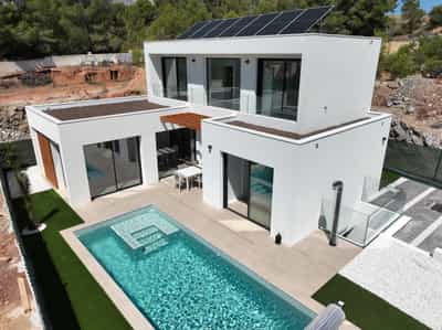 VILLA 5 1