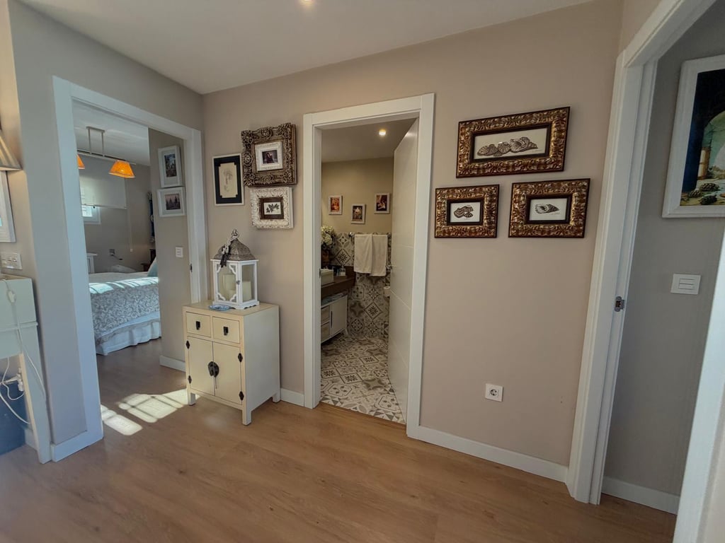 Property #RH21230 - 10