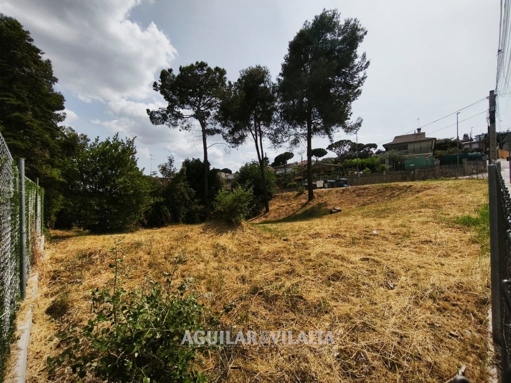 TERRENOS EN VENTA - 14