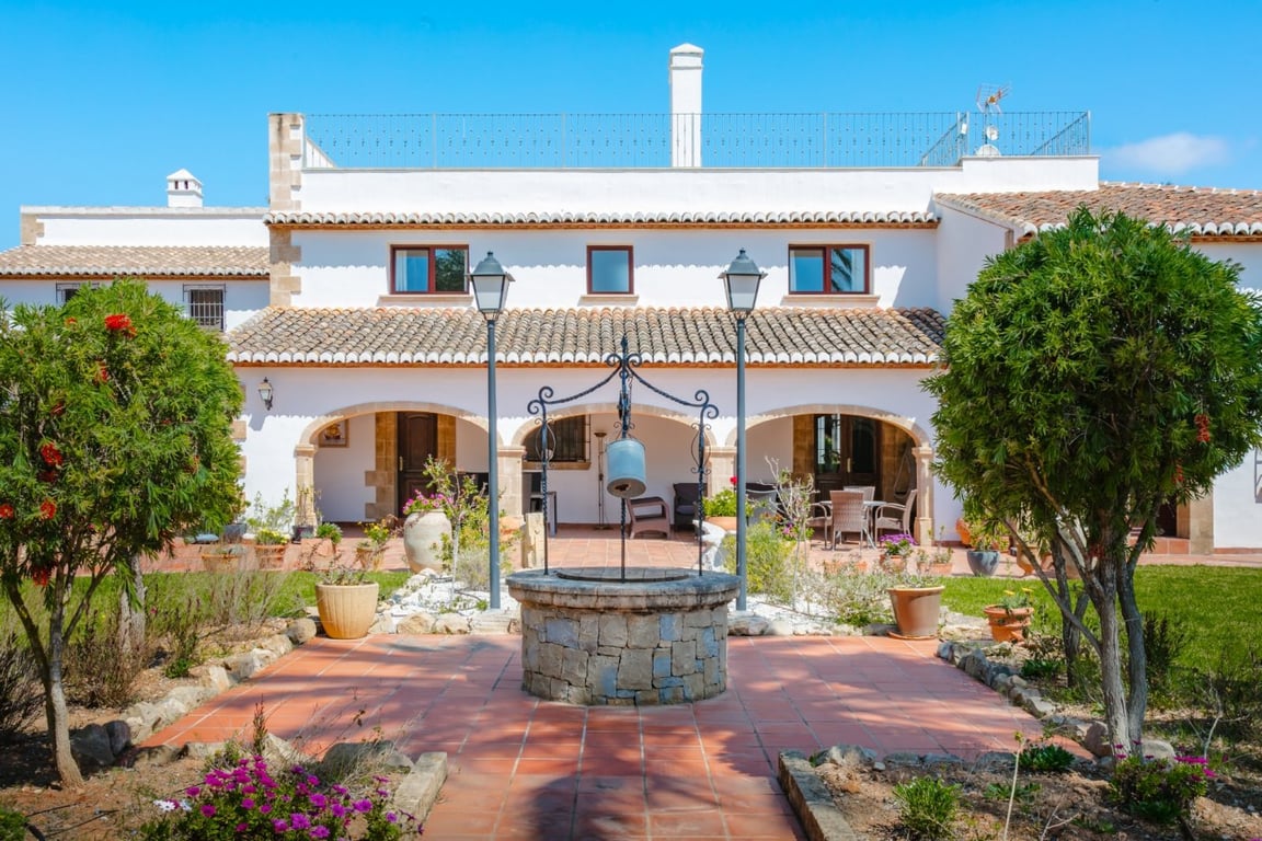 Gran Villa con casa de invitados en Jávea y parcela 5.835m2 - 9