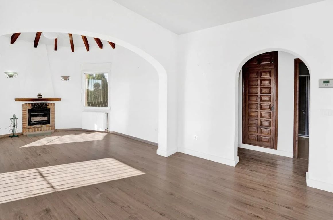 VILA EXCLUSIVA A CALPE: PISCINA PRIVADA, VISTES ESPECTACULARS DEL PEÑÓN DE IFACH - Oportunitat d'inversió de primer nivell! - 6