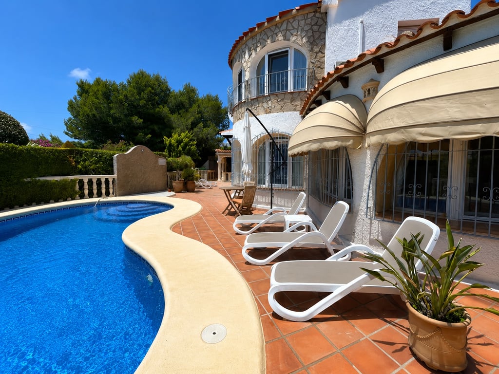 3-bed Villa in Jávea photo 13