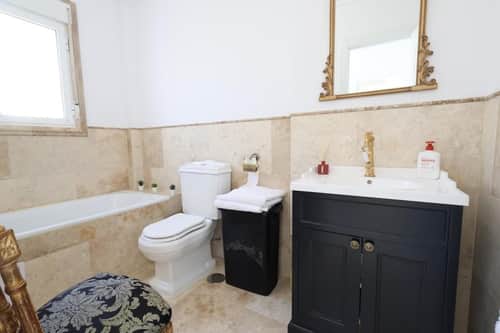 Villa met 3 slaapkamers in Villamartín — foto 10