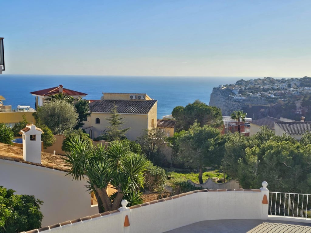 Bonita Villa con Preciosas Vistas al mar en Benitachell - 2