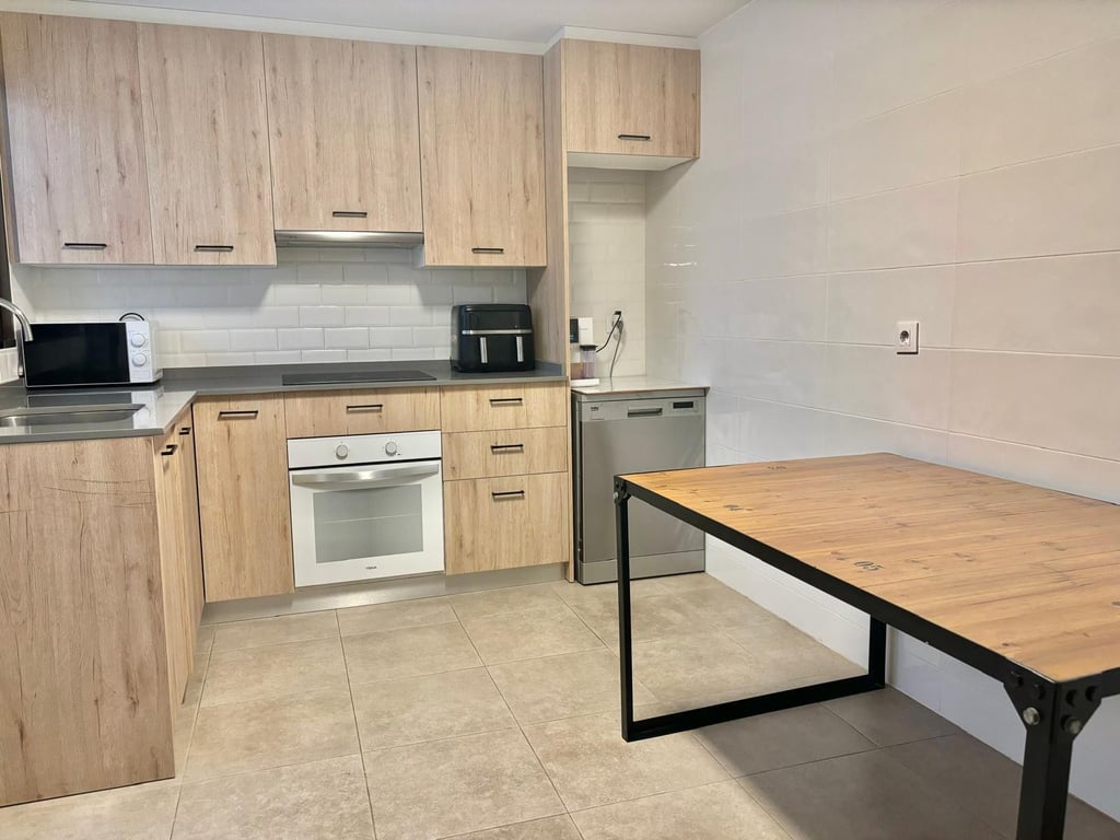 Property #RH20998 - 6