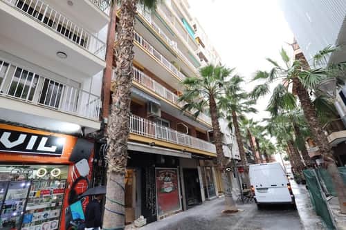 Appartement met 4 slaapkamers in Torrevieja — foto 15