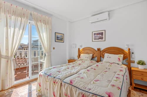 Rijwoning met 2 slaapkamers in Cabo Roig — foto 13