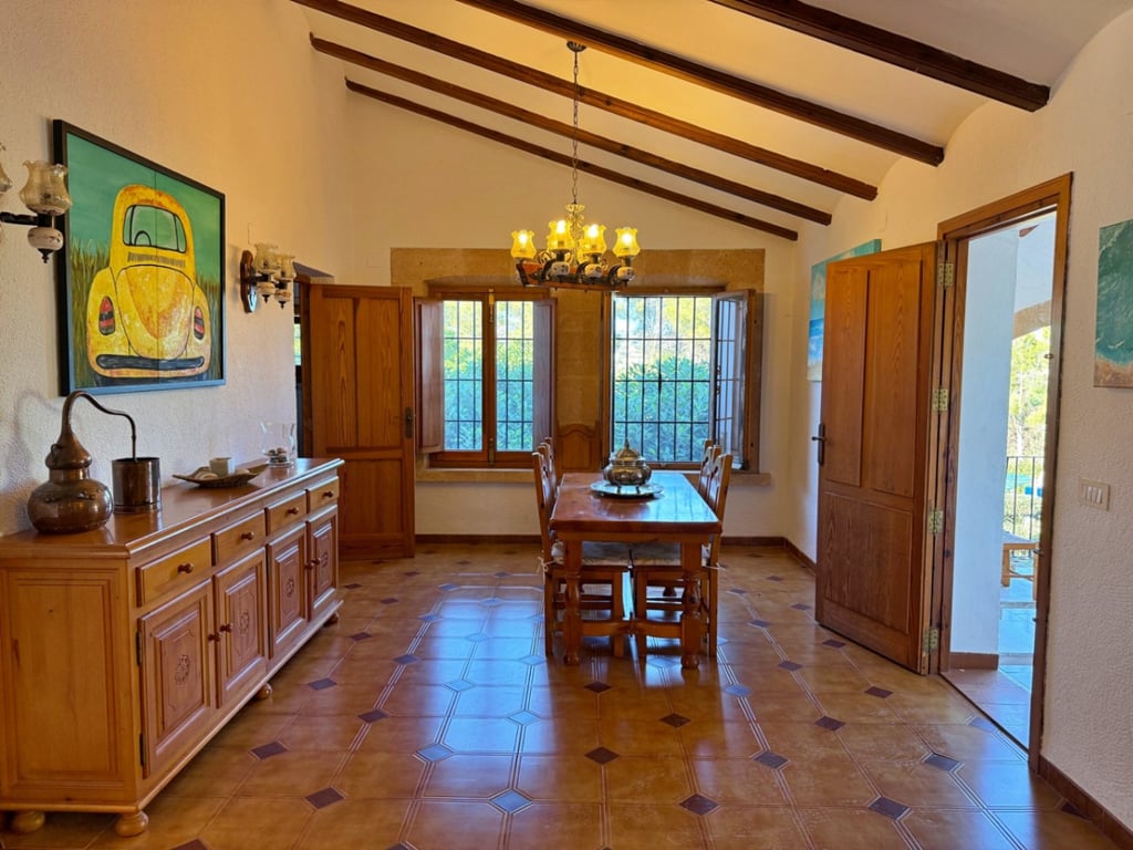 DHJV329 - Verkoop. Villa in Javea