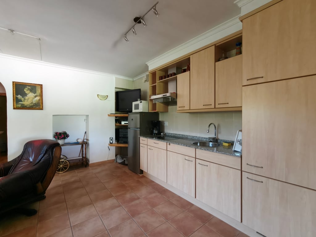 Villa privada a la venta de 5 dormitorios en Els Poblets con piscina climatizada y apartamento independiente - 20