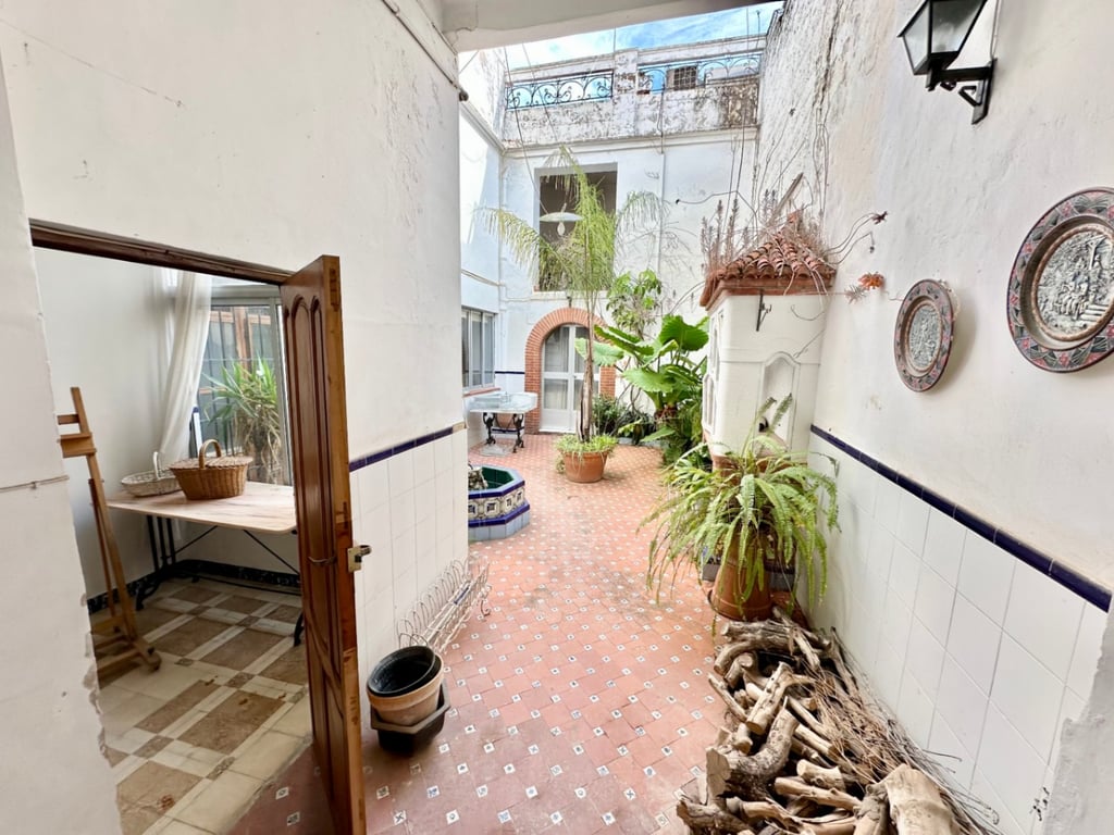 Encantadora casa de pueblo con gran patio interior en el centro de Pego. - 26