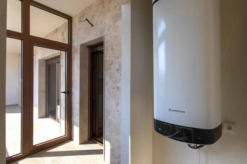 Nieuwbouwbungalow met solarium en zonnepanelen in Hondón de las Nieves — foto 36