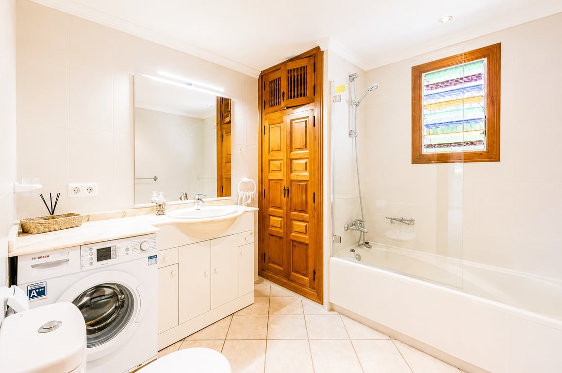 4-bed Villa in Jávea photo 15
