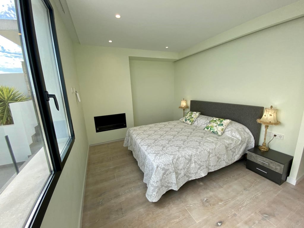 Lujosa villa en Cumbre del Sol - 36