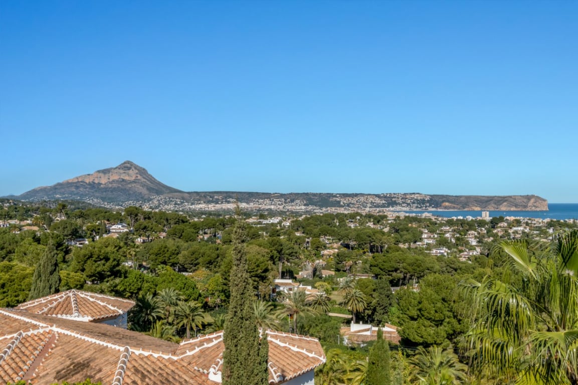 Impresionante villa con vistas increibles al mar en la urbanizacion el Tosalet - 38