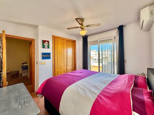 Rijwoning met 3 slaapkamers in Orihuela Costa — foto 15