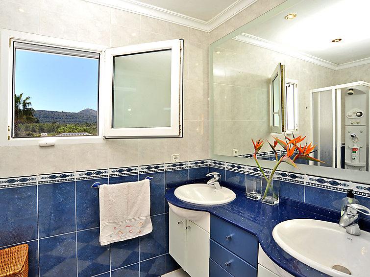 Amplia Villa Mediterránea con Potencial de Renovación Excepcional – Javea Golf - 10