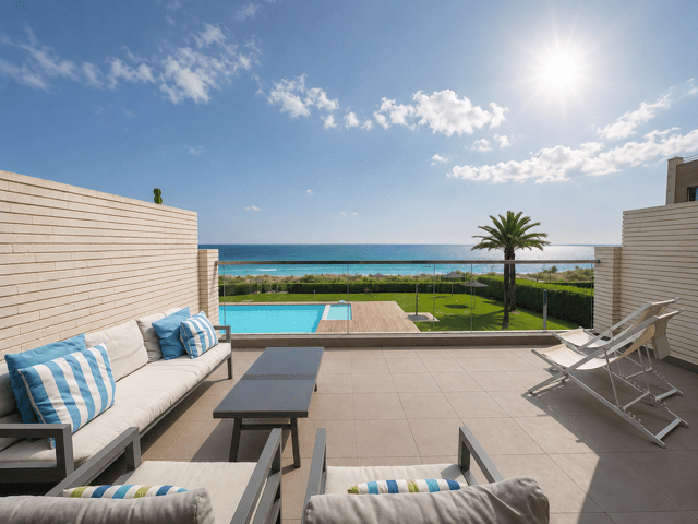 Apartamento con piscina en Denia, 2 dorm., 85m²