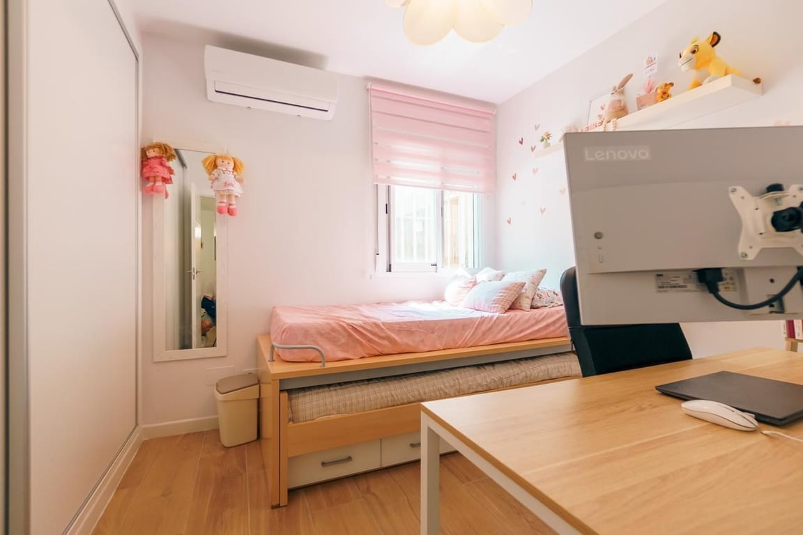 Property #RH20345 - 21