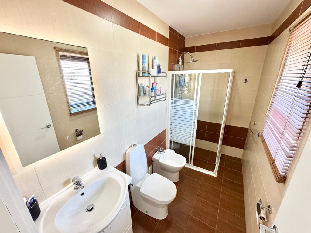 Tu oasis en Monte Pego: chalet con gran parcela, piscina y total privacidad - 40