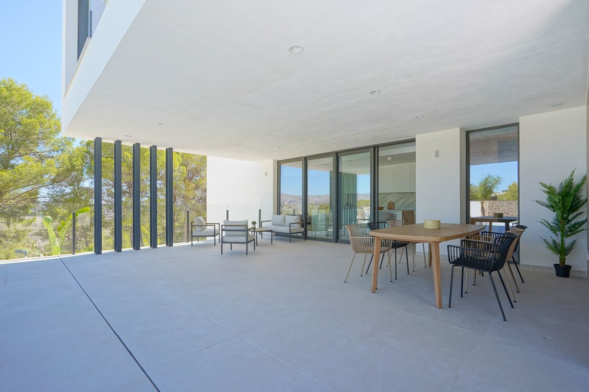 Property #RH21269 - 10