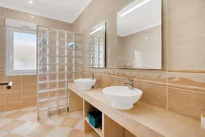 Property #AD 109