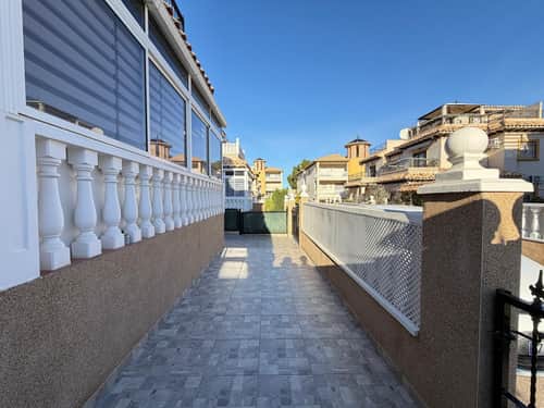 Rijwoning met 2 slaapkamers in Orihuela Costa — foto 5