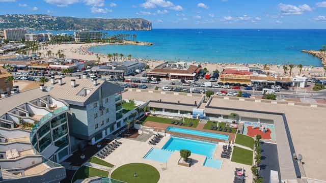 Apartamento en privilegia ubicacion con impresionantes vistas mar