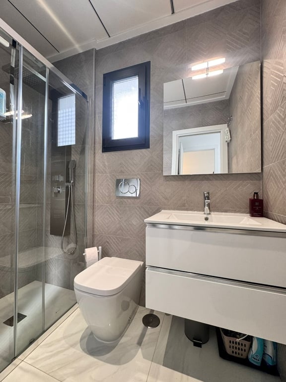 Property #RH21141 - 17