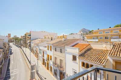 Property R4690255