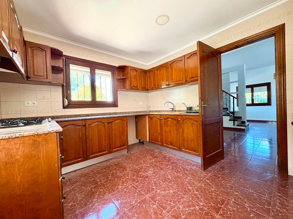 Property #RH20437 - 12