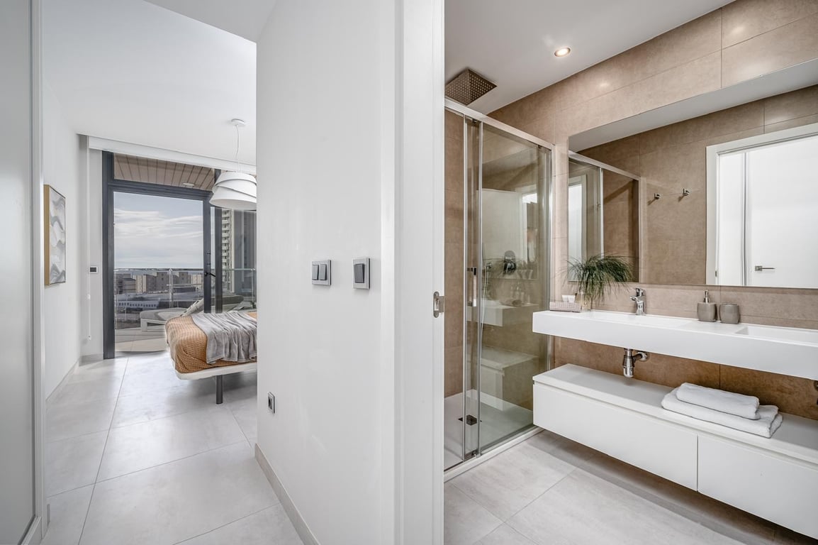 Property #RH20402 - 12