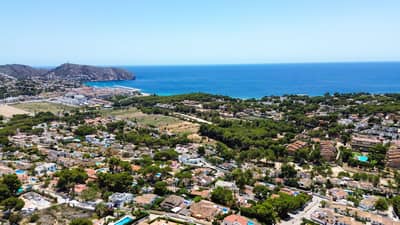 Property #AD 143 - Image 5