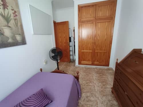 Penthouse met 3 slaapkamers, solarium en frontaal zeezicht aan de boulevard van Torrevieja — foto 27