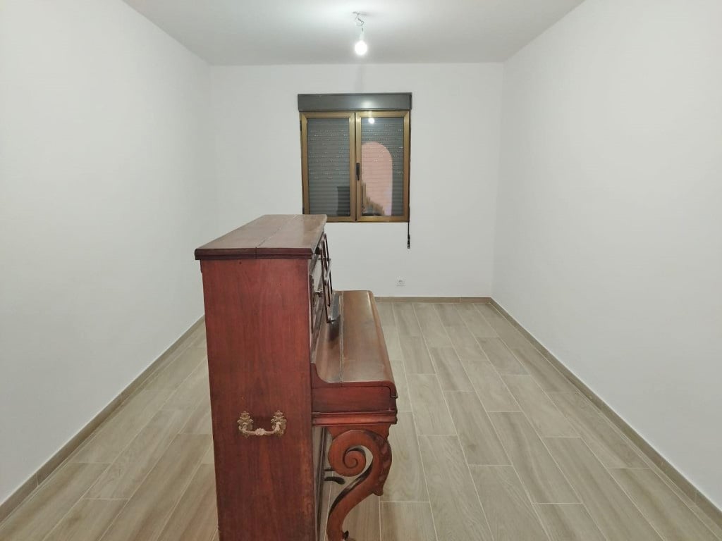 Property #RH20782 - 10