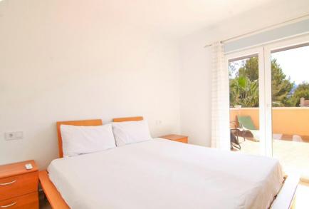 Property #RH21090 - 13