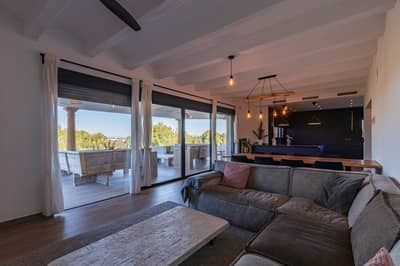 Property R4266382 - Image 5