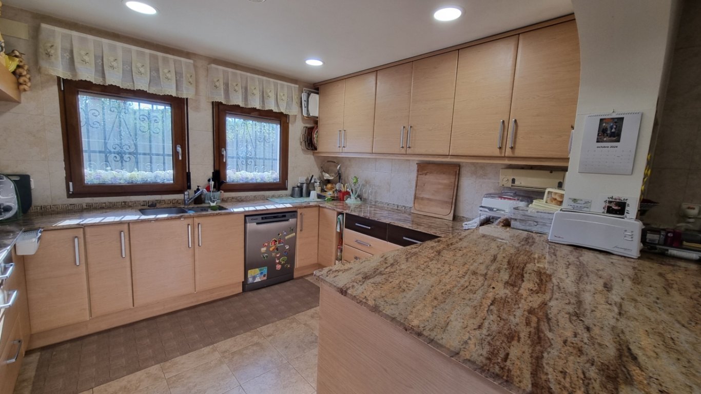 Casa de Camp amb Piscina, Garatge i molt de Camp a Pedreguer - 10