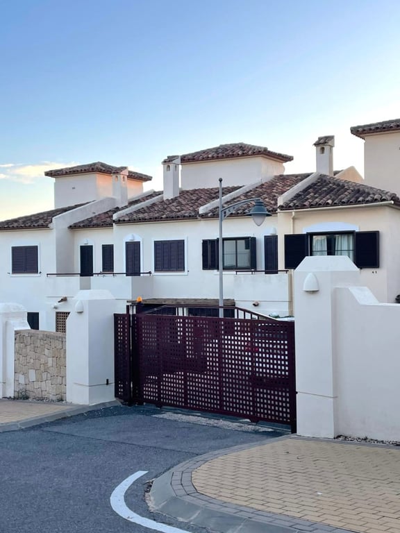 Property #RH20292 - 17