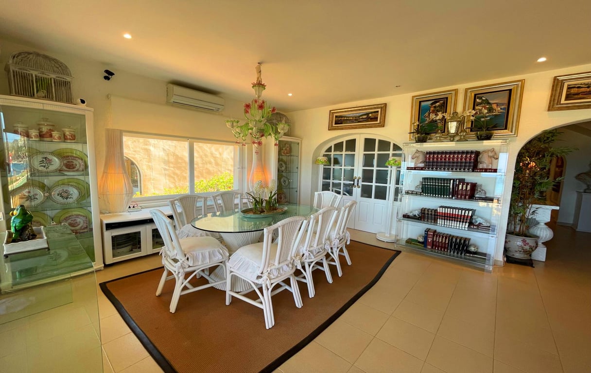 Preciosa Villa en primera línea de playa - Jávea - 6