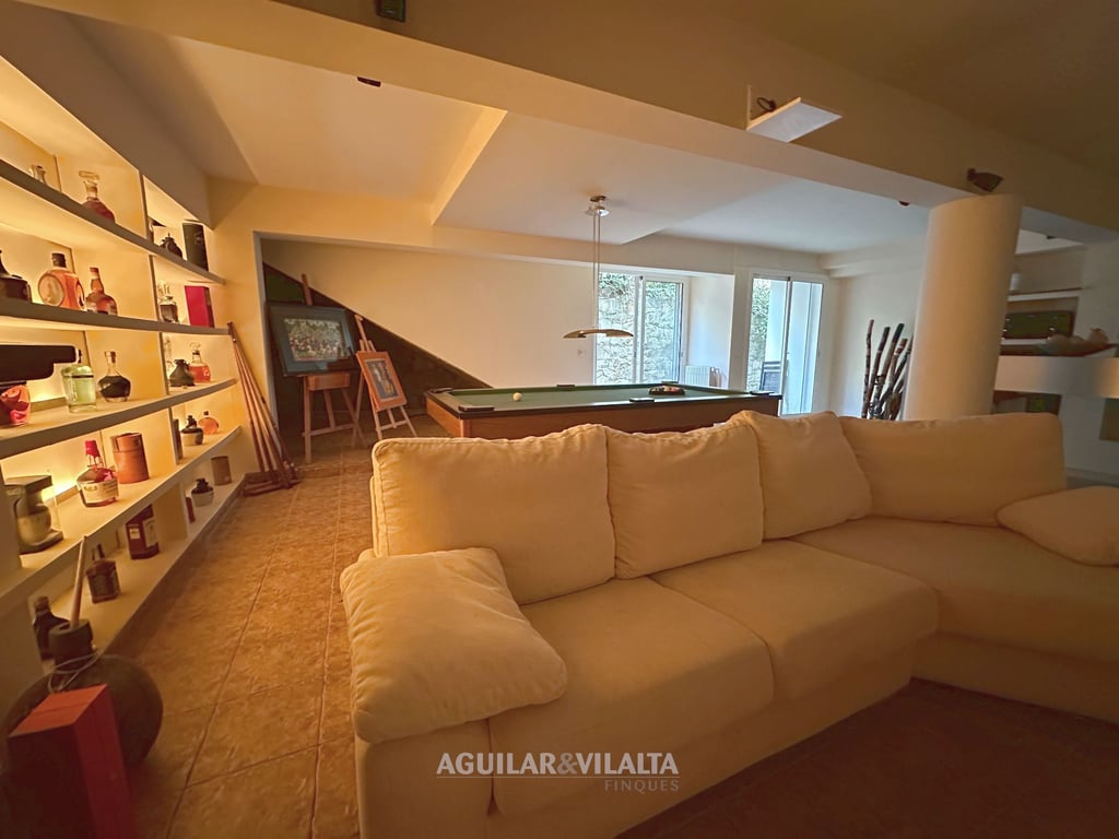 Exclusive villa in Can Teixidó with sea views - 52