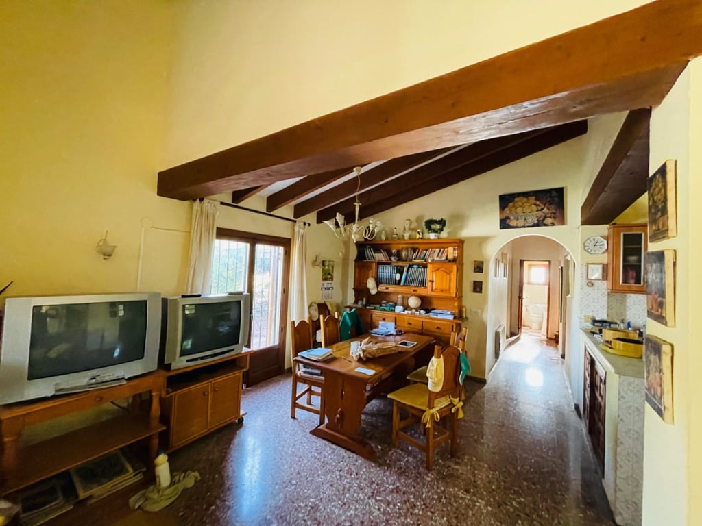 Denia. Chalet en buena área para reformar en venta - 5