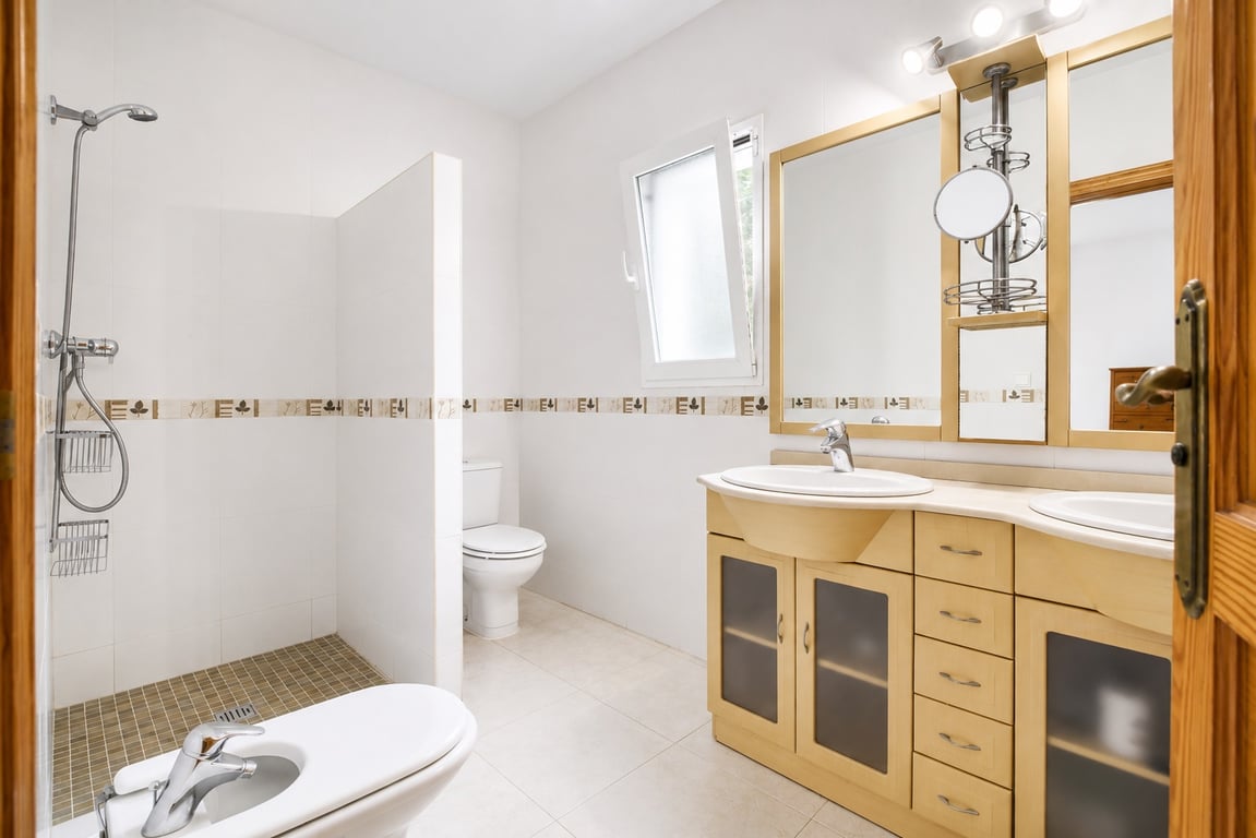 5-bed Villa in Jávea photo 16