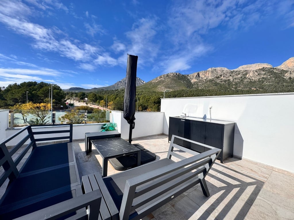 Property #RH21141 - 25