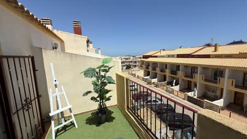 Rijwoning met 3 slaapkamers in La Zenia — foto 41