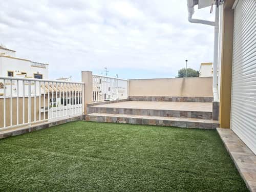 Rijwoning met 6 slaapkamers in Orihuela Costa — foto 23