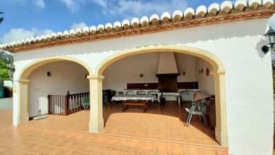 Property R4386436
