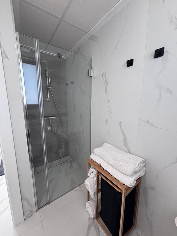 Property #RH21342 - 37